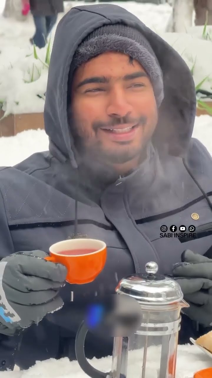 മഞ്ഞ് കൾക്കിടയിലെ ഒരു breakfast,എങ്ങനെയുണ്ട്?